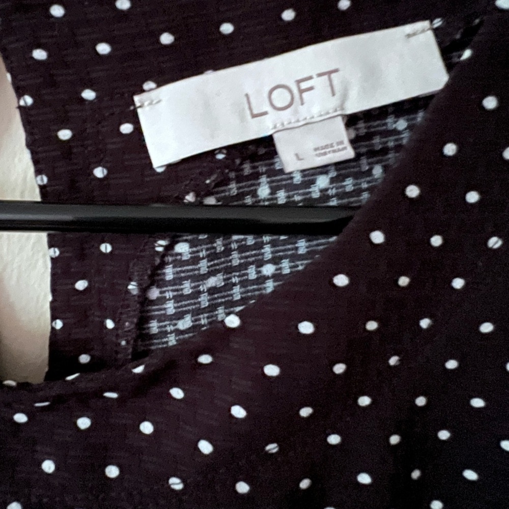Loft Structured Top - Picture 2 of 2